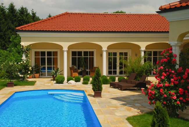 Garten modern mit Pool